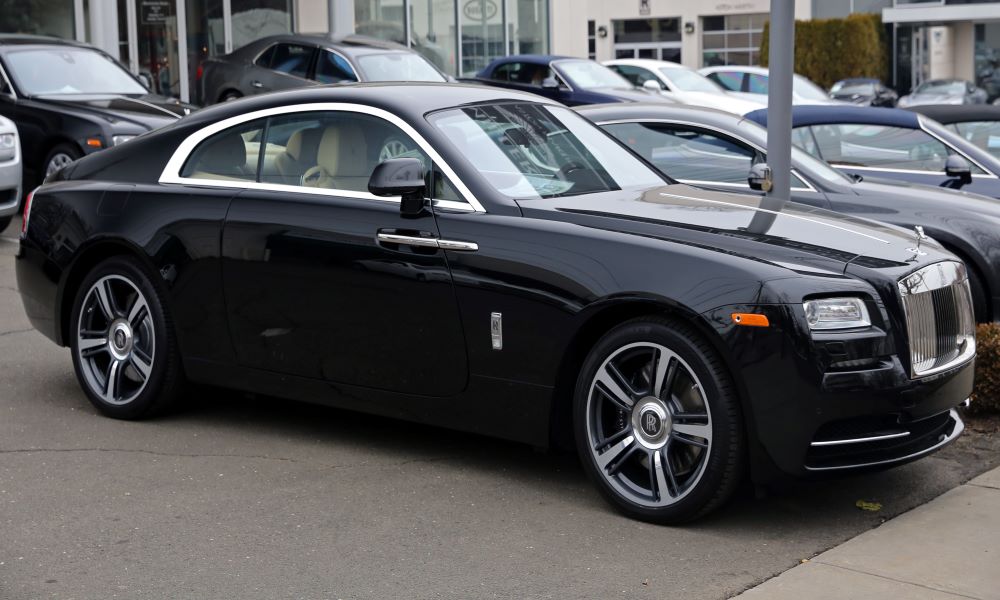 Rolls Royce Wraith diamond black fR